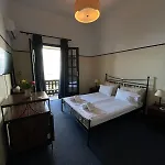 Hotel Elafos 3*