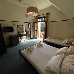Hotel Elafos Sálakos