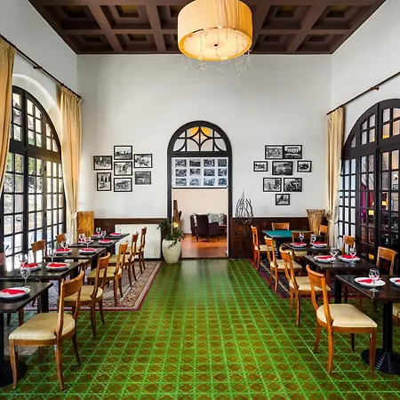 Elafos Hotel 3*