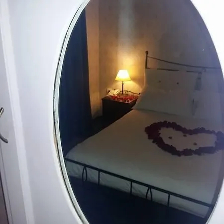 Elafos Hotel 3*