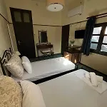Elafos Hotel