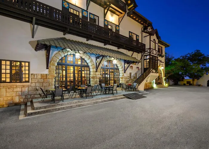 Elafos 호텔 Sálakos