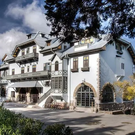 Elafos 3* Szálakosz